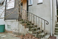 Treppe zum Vorhaus